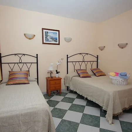 Pension Aduar Marbella Exterior photo